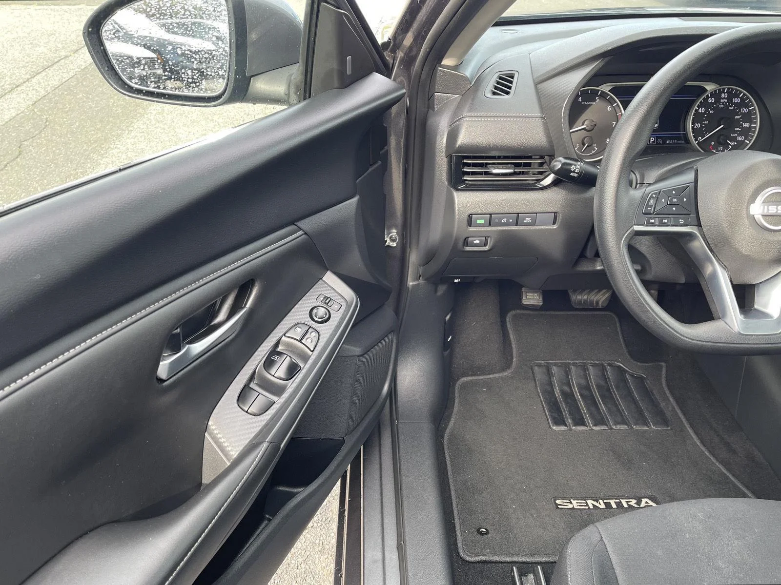 Used 2025 Nissan Sentra SV with VIN 3N1AB8CVXSY312469 for sale in Manchester, CT
