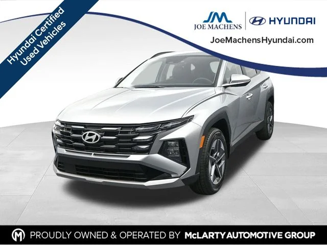 Used 2026 Silver Hyundai SEL Premium image 5