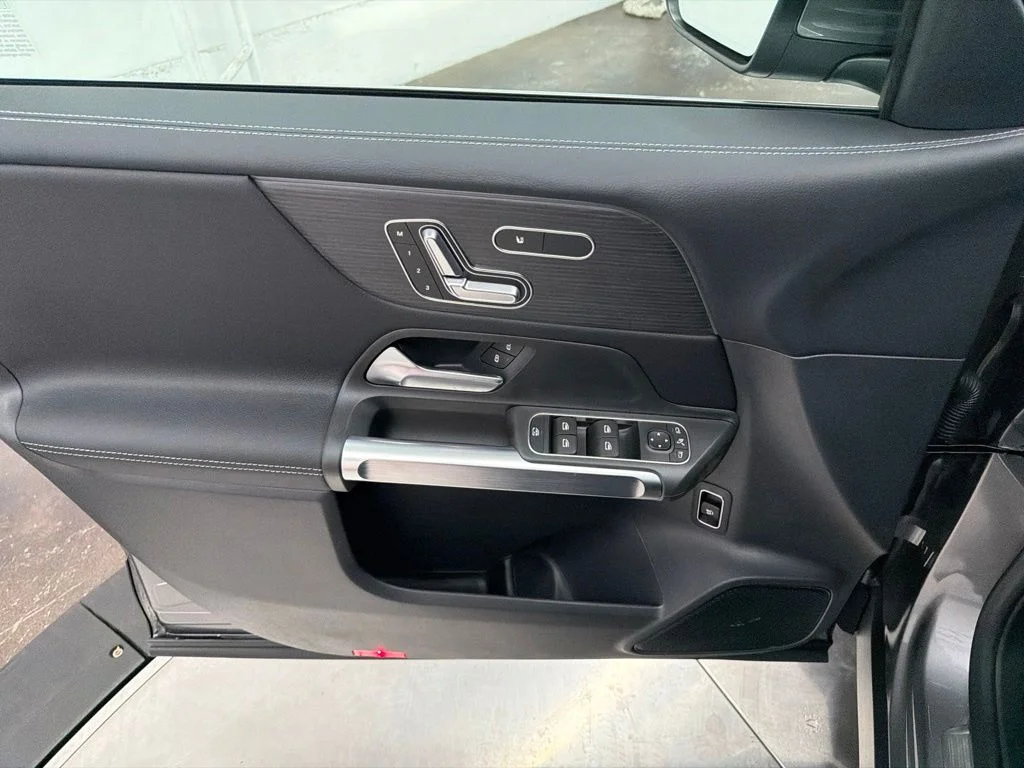 New 2026 Gray Mercedes-Benz GLB 250 image 16