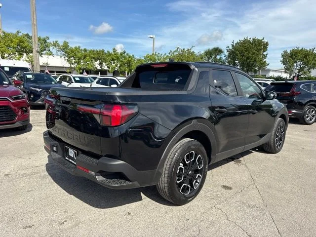 Used 2024 Black Hyundai SEL image 3