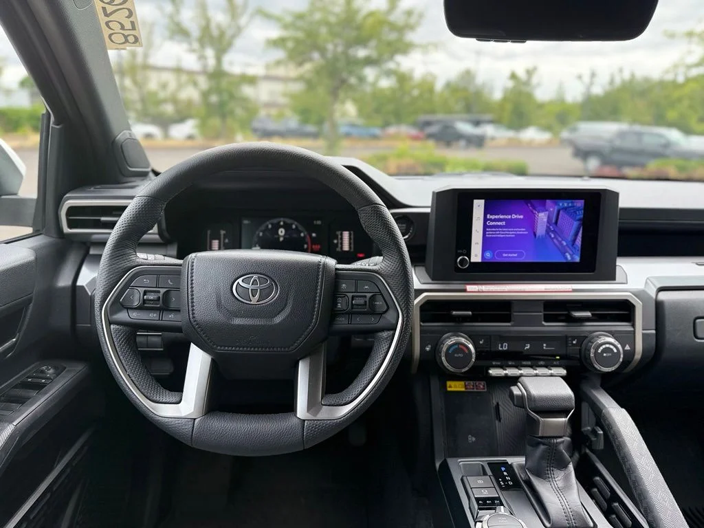 Used 2025 White Toyota SR5 image 22