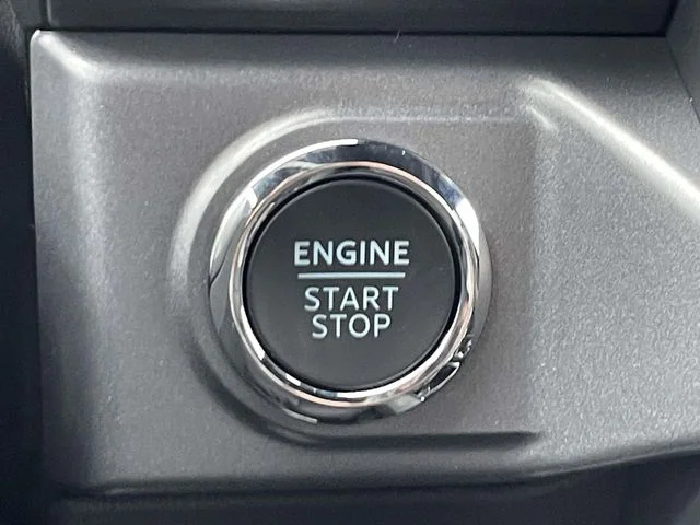 New 2026 Antimatter Blue Metallic Ford XLT image 23