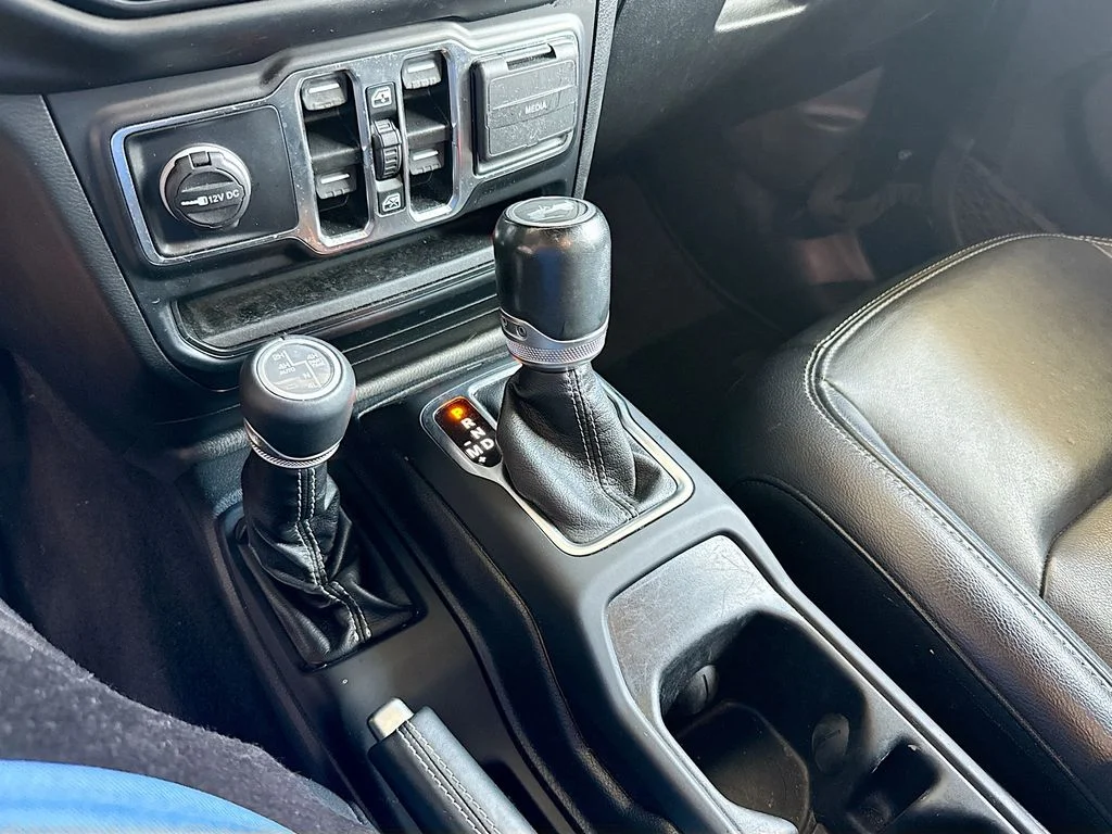 Used 2022 Black Jeep Unlimited Sahara 4xe image 18