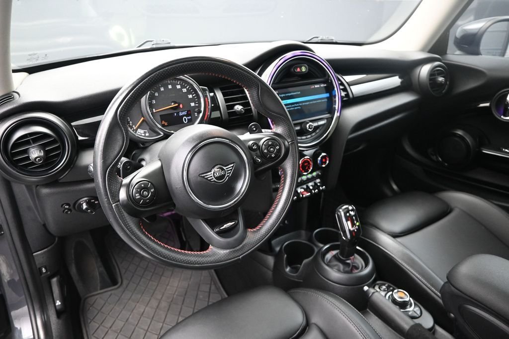 Used 2020 Gray MINI Classic image 19