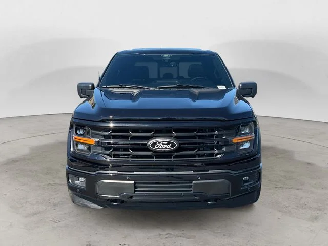 Used 2025 Black Ford XLT image 2