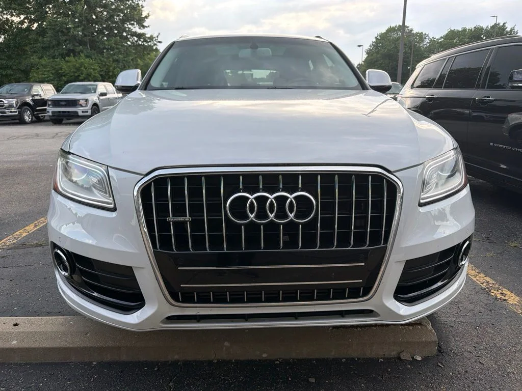 Used 2017 White Audi 2.0T Premium Plus image 8