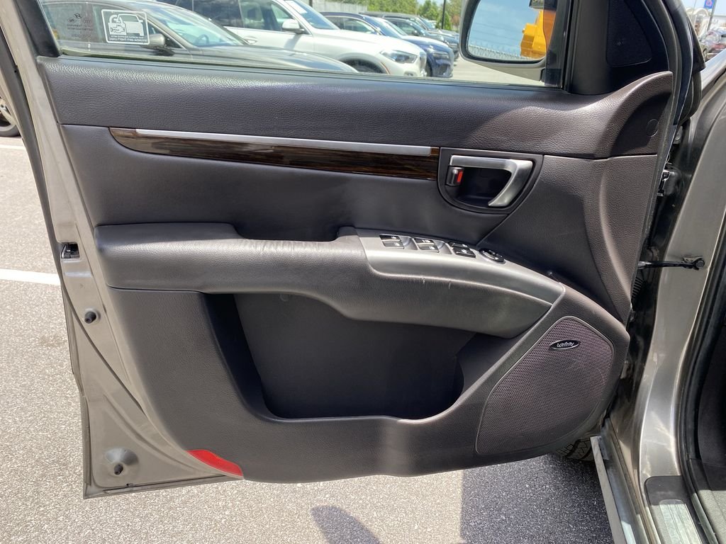 Used 2011 Gray Hyundai Limited image 17