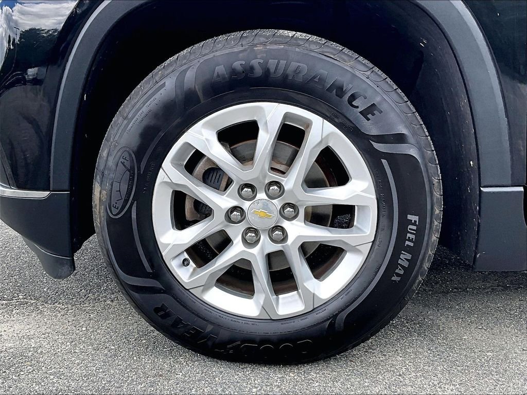 Used 2020 Black Chevrolet LT image 7