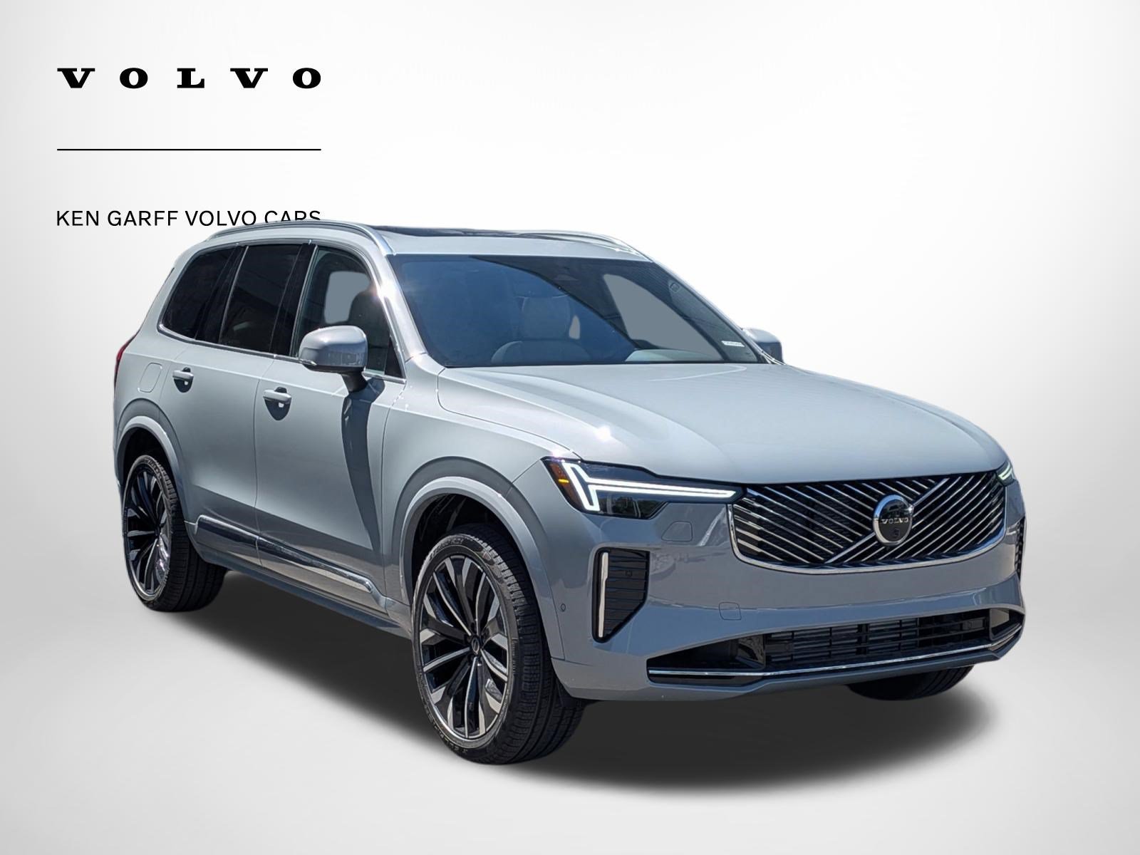 2026 Volvo XC90 Plus