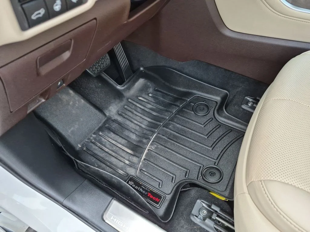 Used 2022  Toyota Platinum image 20
