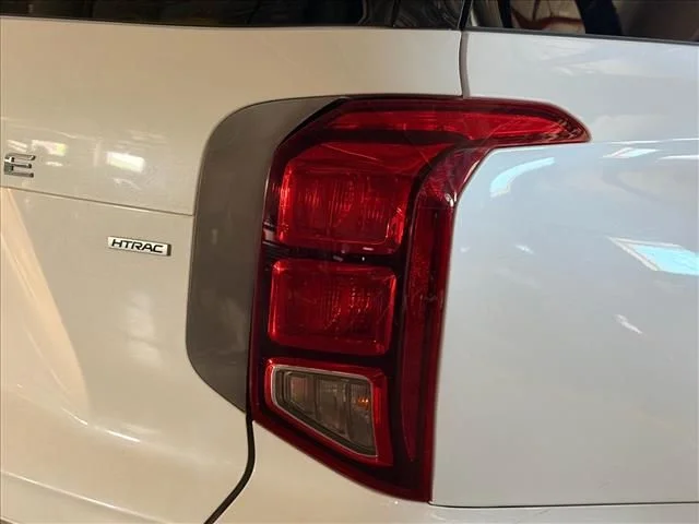 Used 2020 White Hyundai SEL image 30