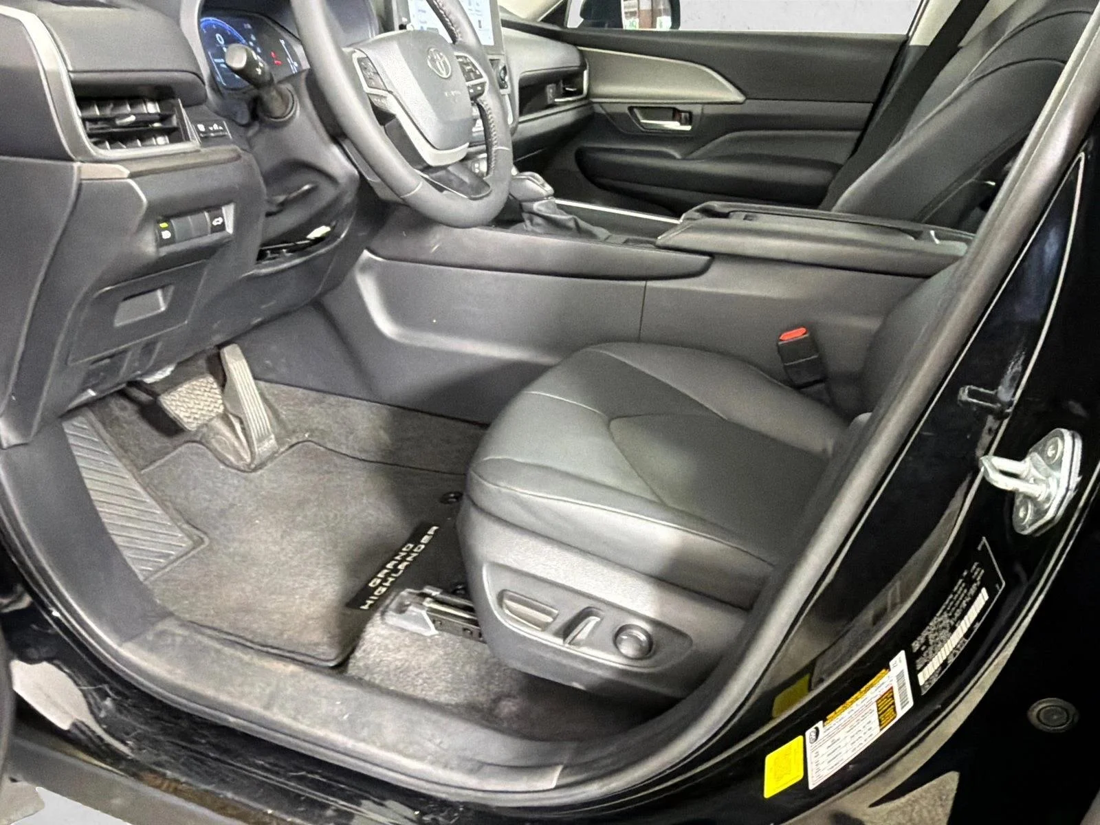 Used 2024 Gray Toyota XLE image 10