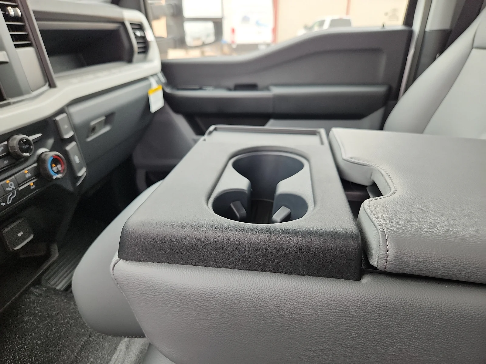 New 2026 Oxford White Ford F-450® XL image 25