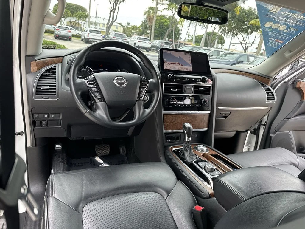 Used 2024 Aspen White Nissan SL image 35