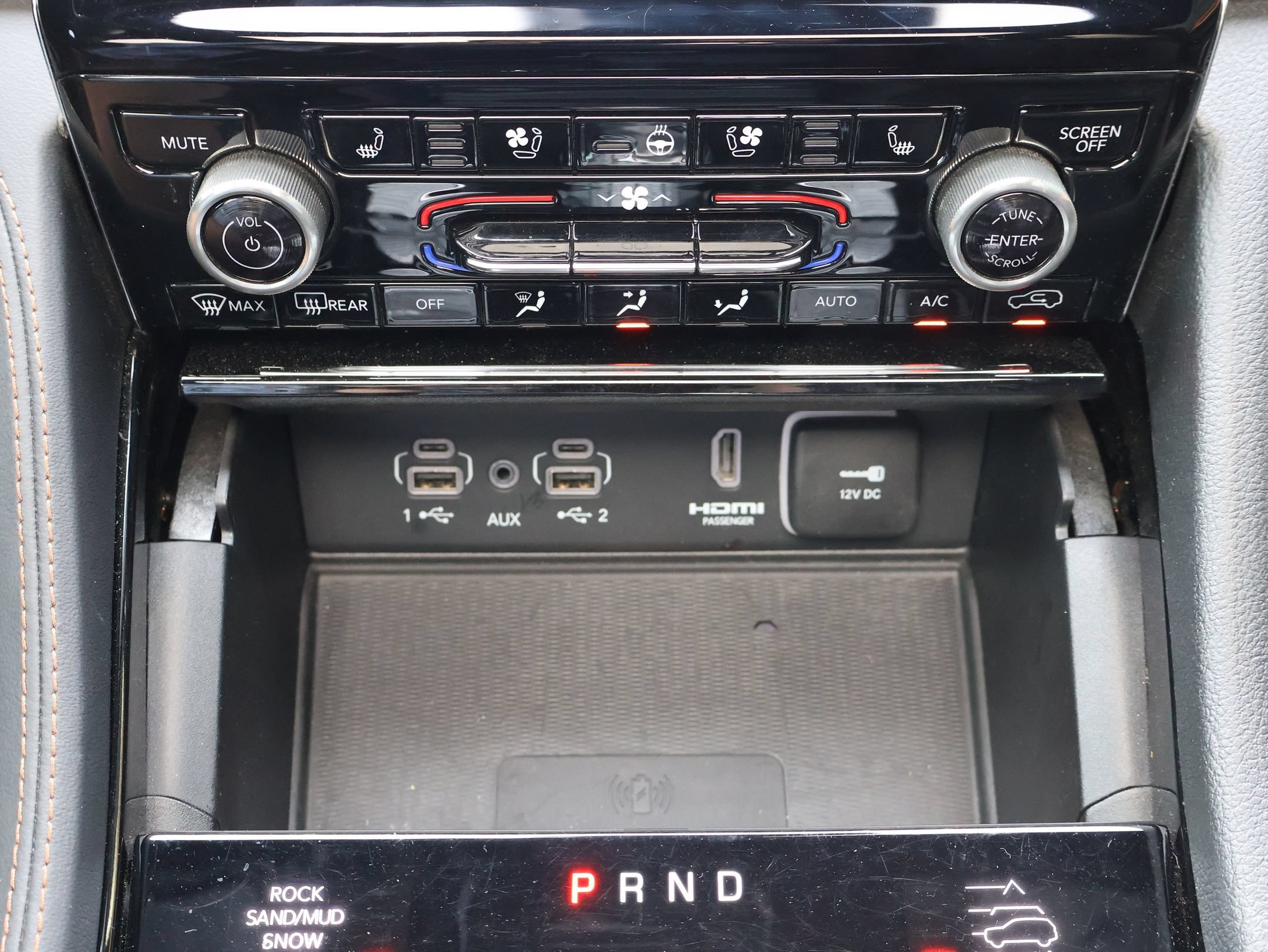 Used 2023 Diamond Black Crystal Pearlcoat Jeep Summit Reserve image 21