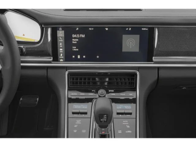 Used 2018 Chalk Porsche 4S image 10
