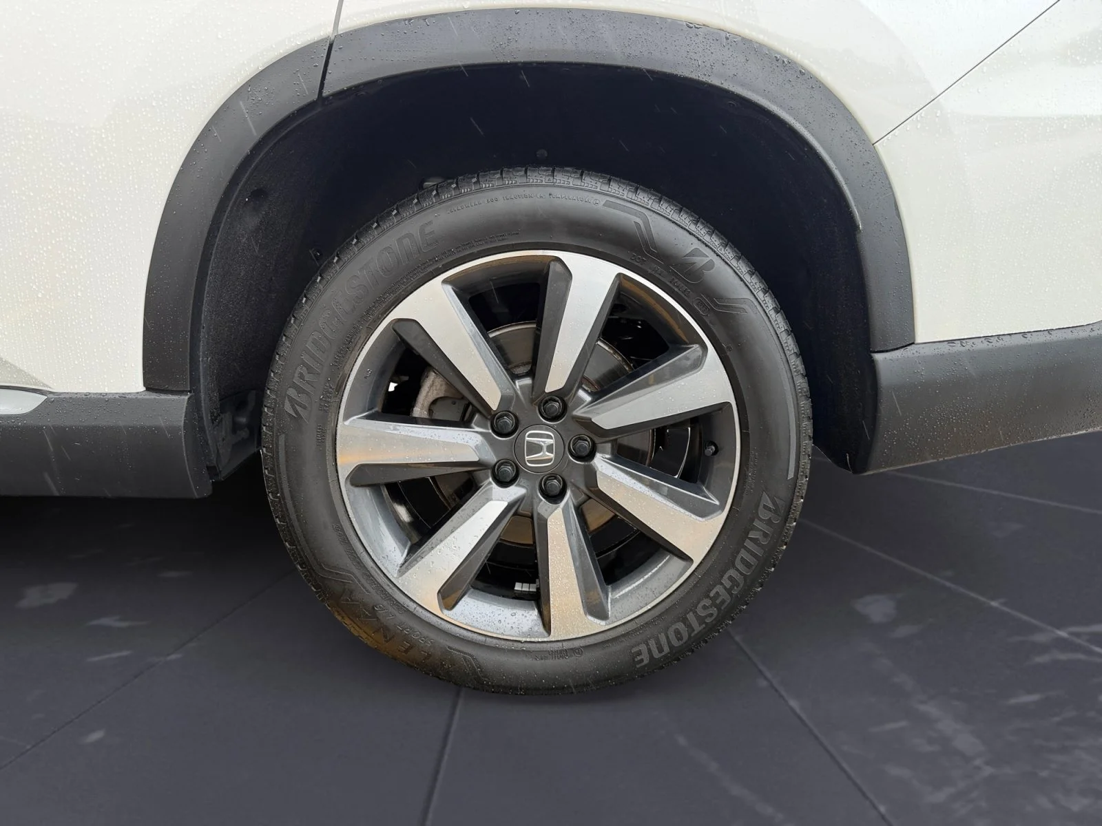 Certified Used 2024 White Honda Touring image 48