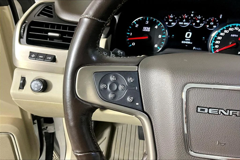 Certified Used 2019 Summit White GMC Denali image 14