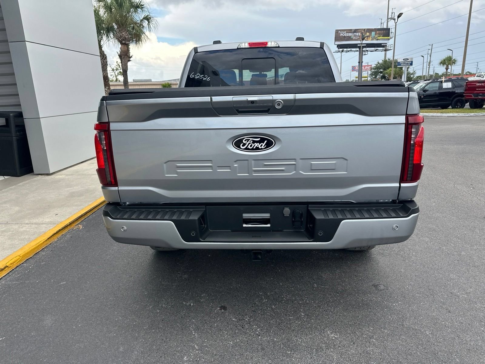 Used 2024 Silver Metallic Ford XLT image 5