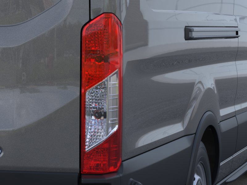 New 2026 Carbonized Gray Metallic Ford  image 21