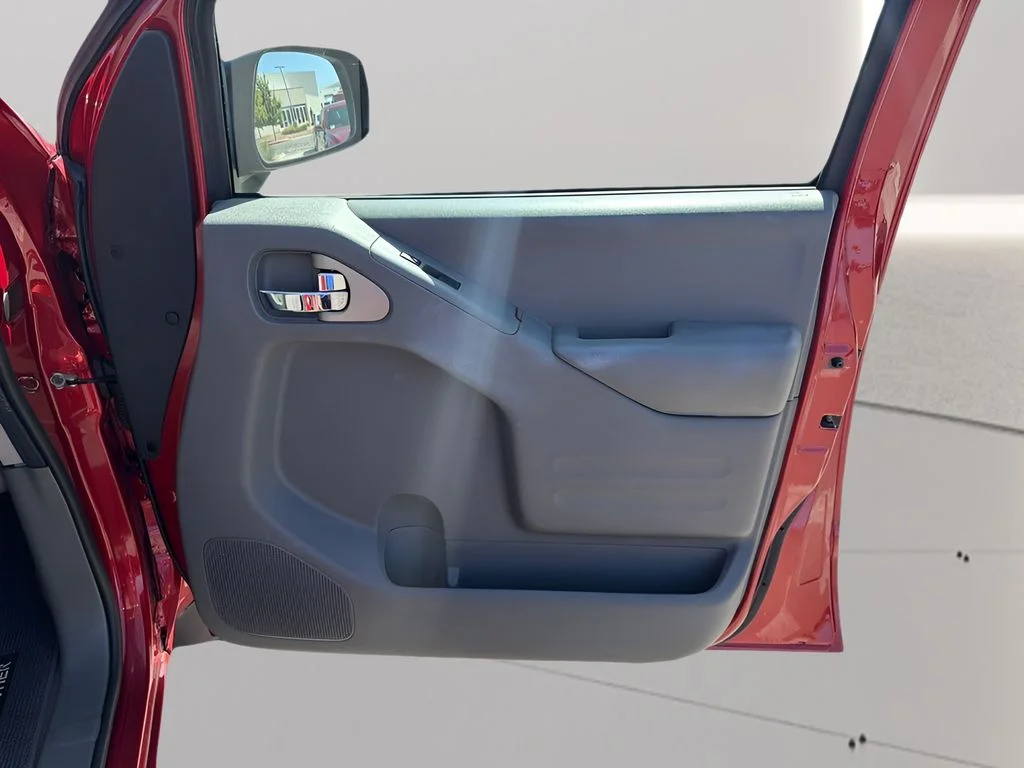 Used 2017 Red Nissan SV image 37