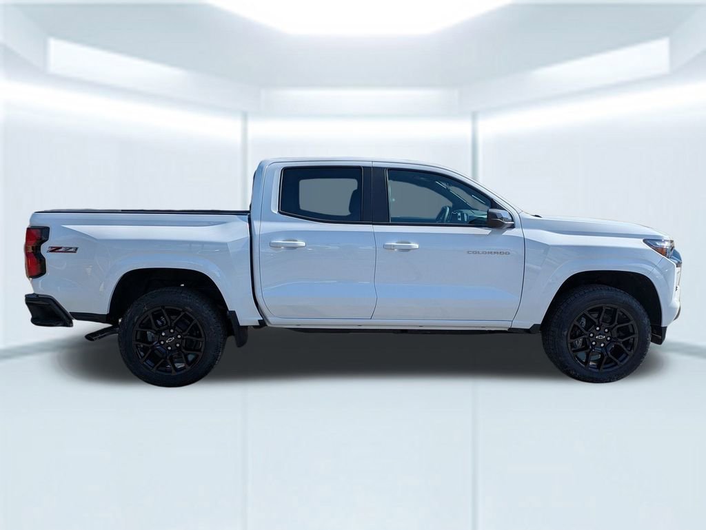 2025 Chevrolet Colorado Z71 - Photo 7