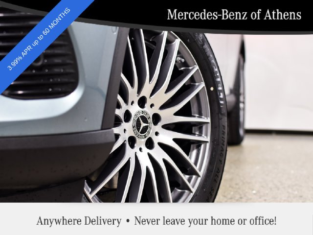 New 2026 Verde Silver Metallic Mercedes-Benz GLC 300 image 9