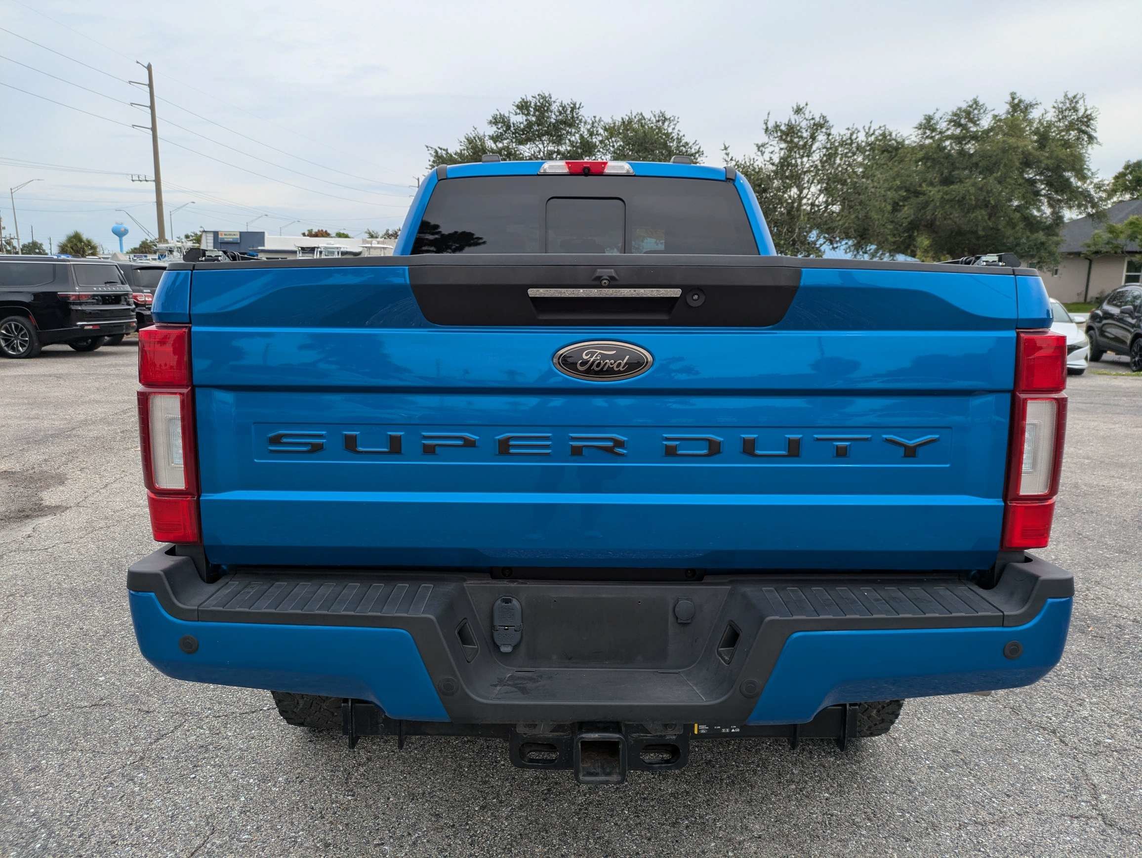 Used 2020 Velocity Blue Metallic Ford LARIAT image 5