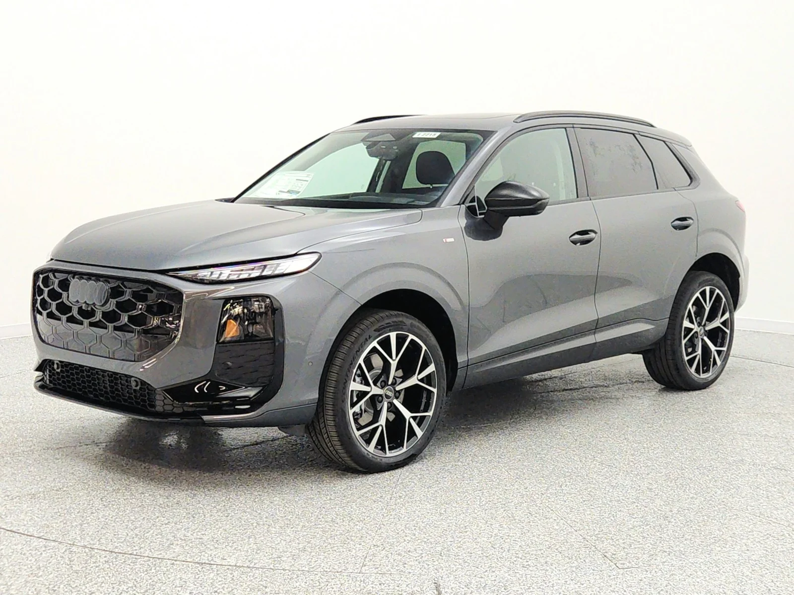 2026 Audi Q3 S line quattro's photo