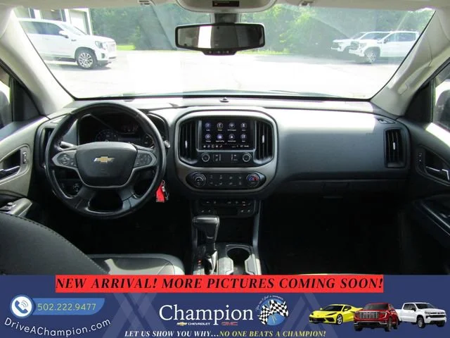 Used 2019 SHADOW GRAY METALLIC Chevrolet 4WD Z71 image 11