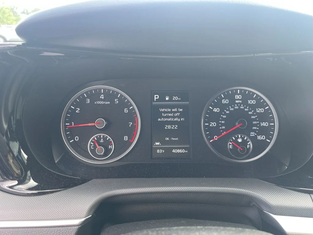 Used 2024 Gray Kia GT-Line image 19