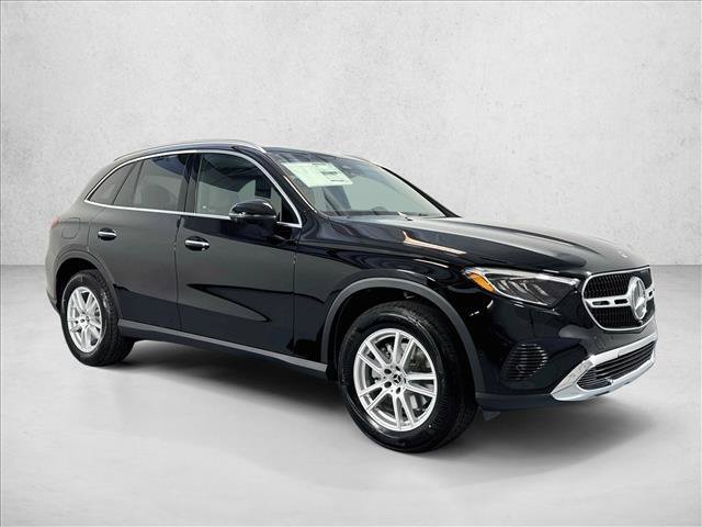 New 2026 Black Mercedes-Benz GLC 300 image 33