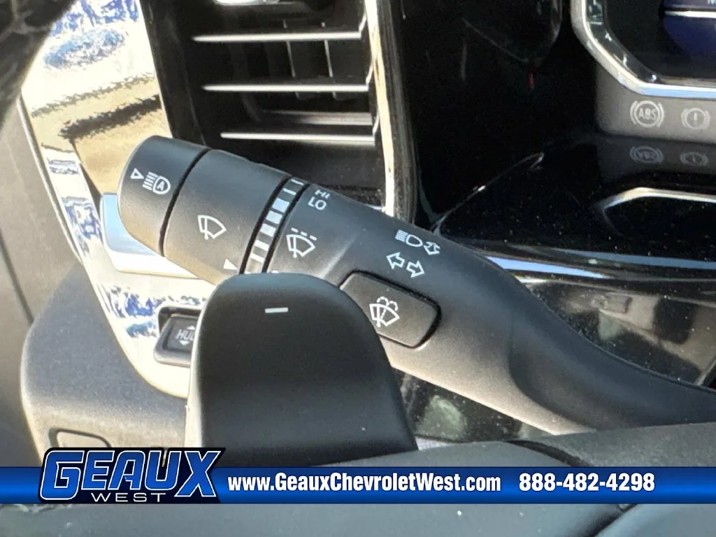 Used 2025 Black Chevrolet High Country image 37