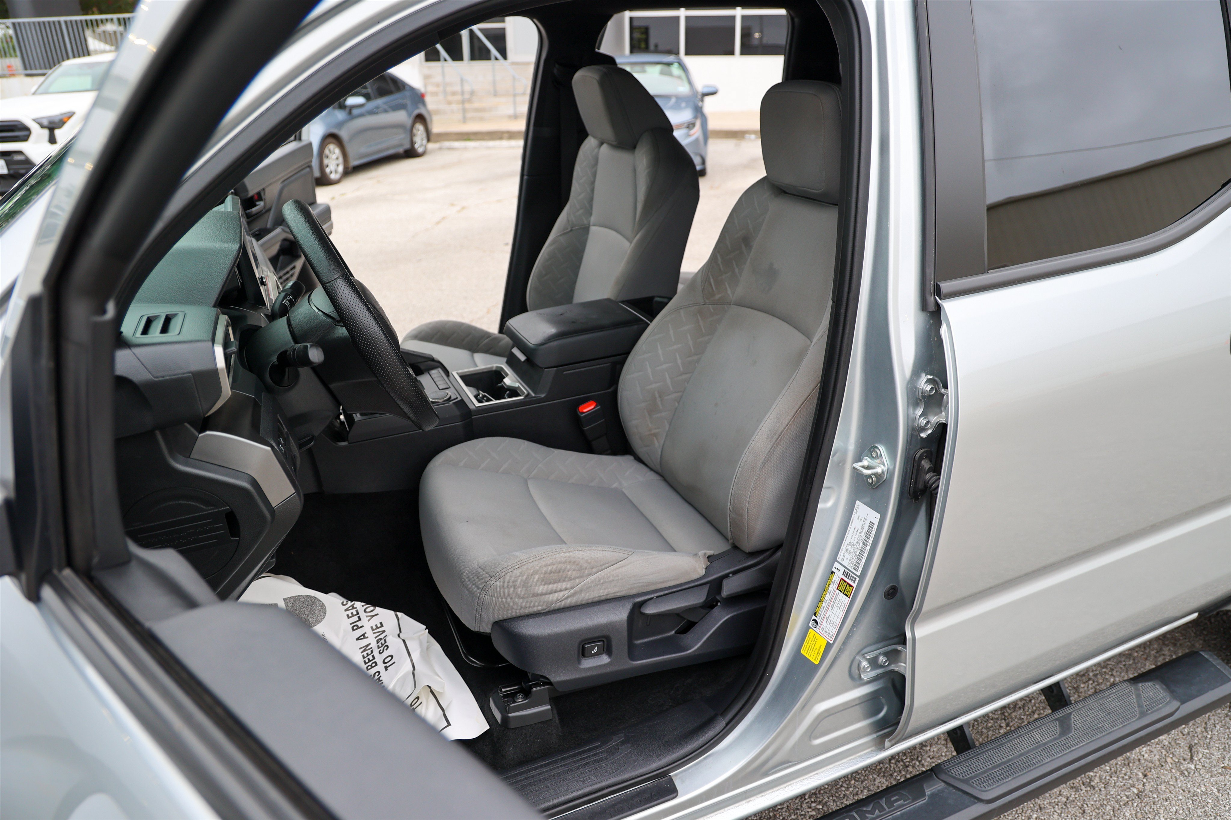 Used 2025 Silver Toyota SR5 image 32