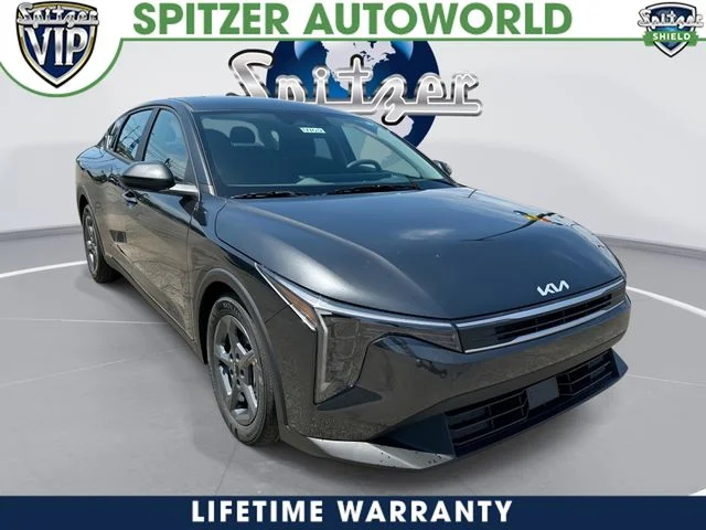 2026 Kia K4 LXS AT's photo