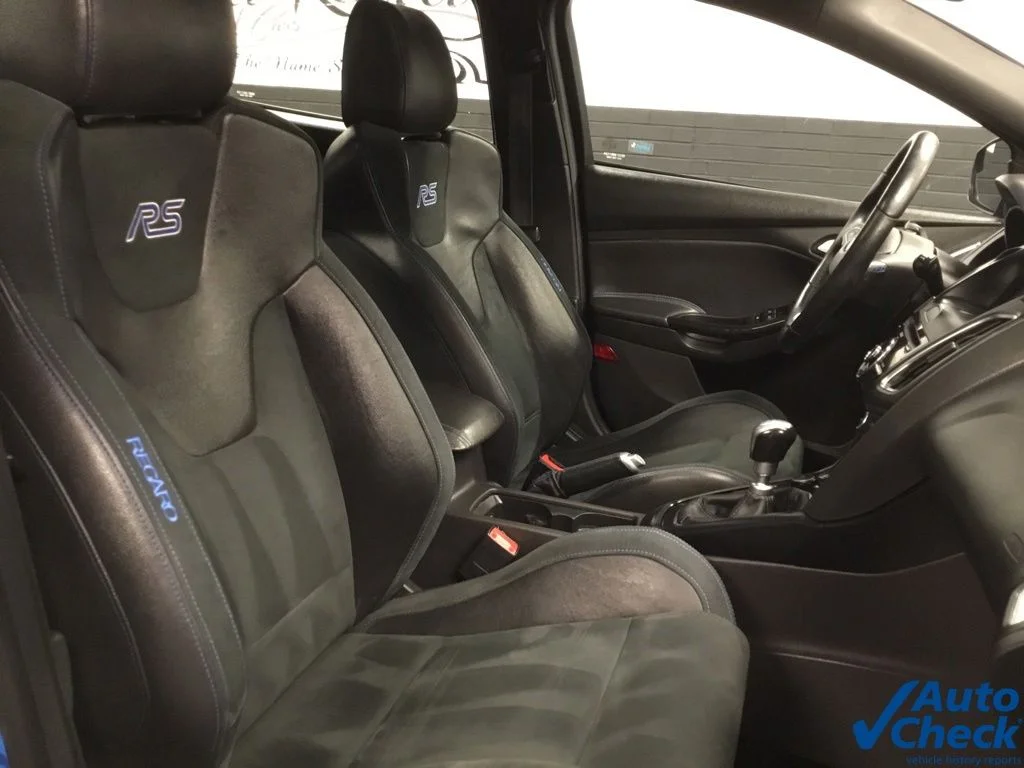 Used 2016 Blue Ford RS image 35