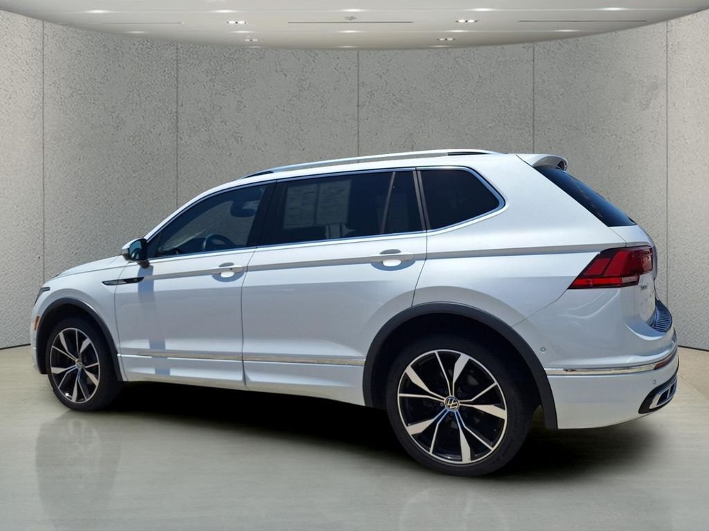 Used 2023 White Volkswagen 2.0T SEL R-Line image 7