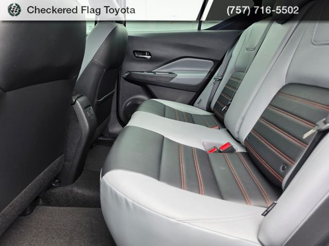 Used 2024 Aspen White Tricoat/Super Black Nissan SR image 37