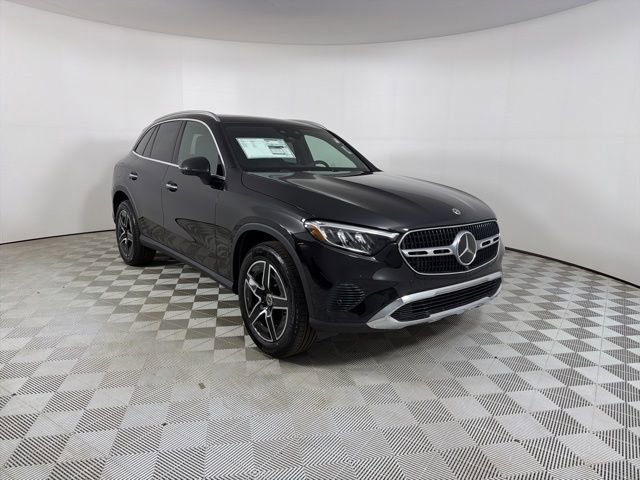 New 2026 Obsidian Black Metallic Mercedes-Benz GLC 300 image 13