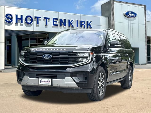 Used 2025 Black Ford Platinum image 3