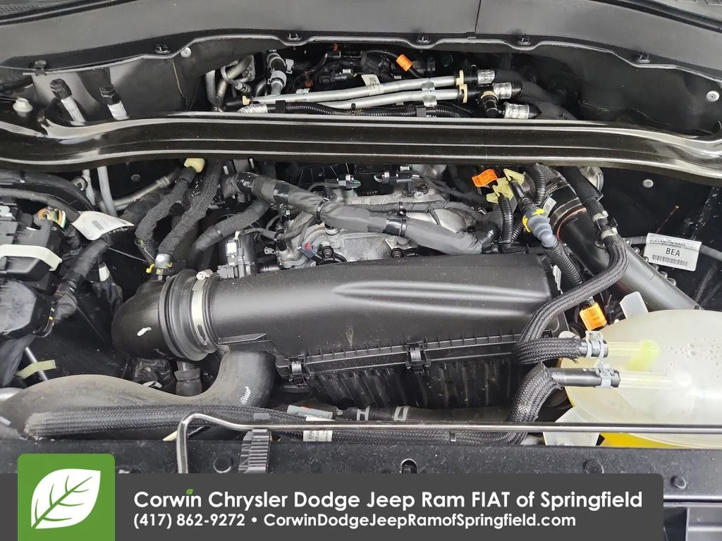 Used 2025 Gray Ford Platinum image 35