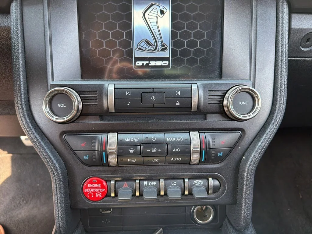 Used 2016 White Ford Shelby GT350 image 15