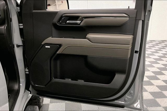 2025 Chevrolet Silverado 1500 ZR2 - Photo 21