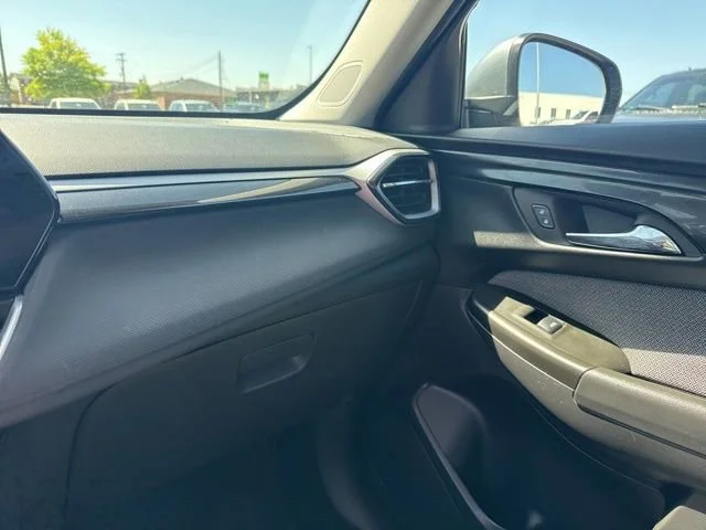 2025 Chevrolet Trailblazer LT - Photo 17