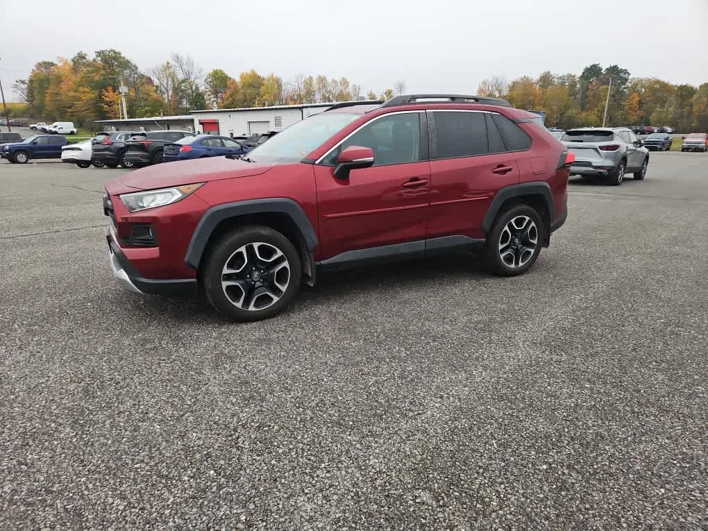 Used 2019 Ruby Flare Pearl Toyota Adventure image 2