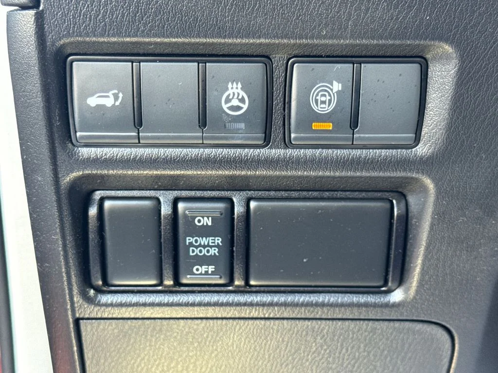 Used 2022 Coulis Red Nissan Platinum image 51
