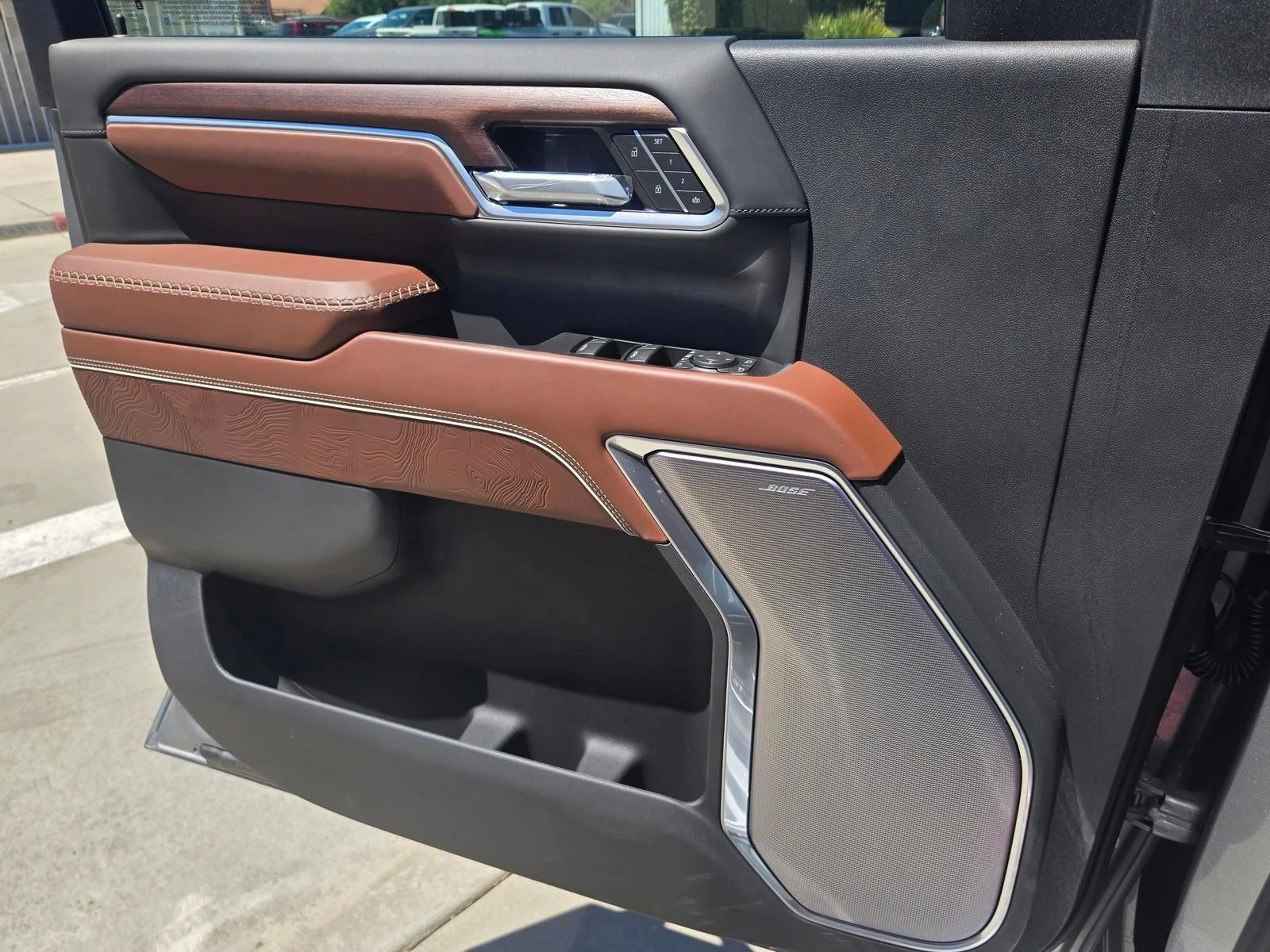 2026 GMC Sierra 2500HD Denali Ultimate - Photo 16