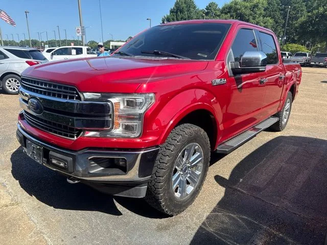 Used 2020 Red Ford Lariat image 2