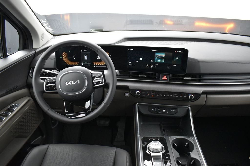 2026 Kia Carnival EX - Photo 12