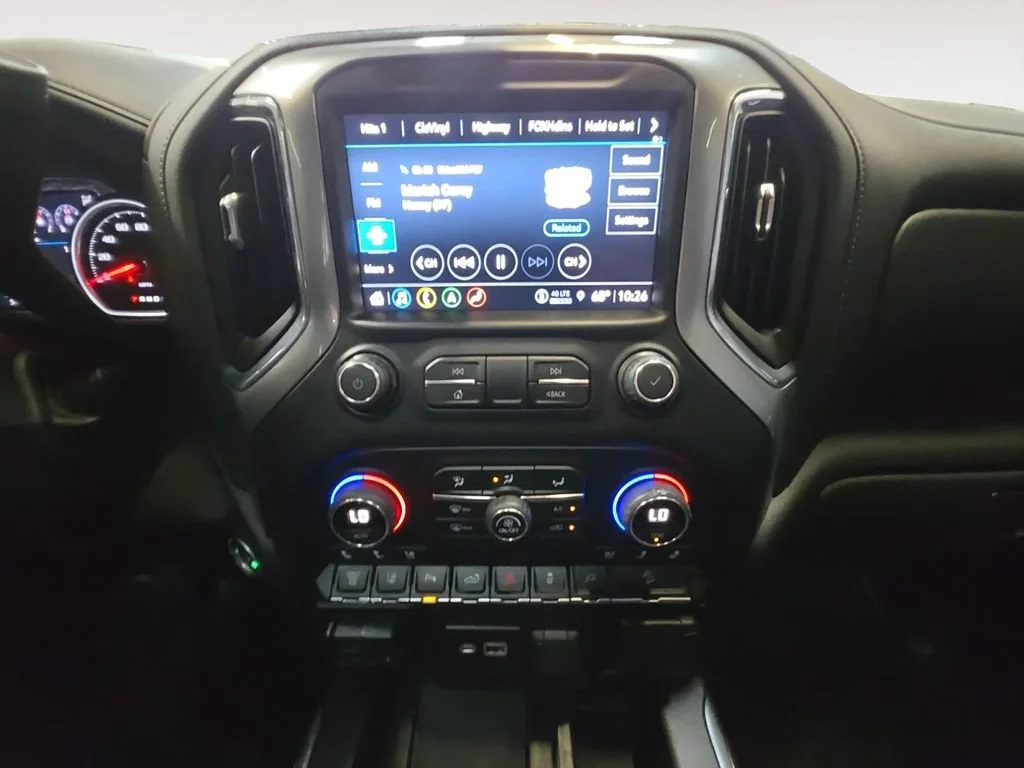 2022 Chevrolet Silverado 2500HD LTZ - Photo 11